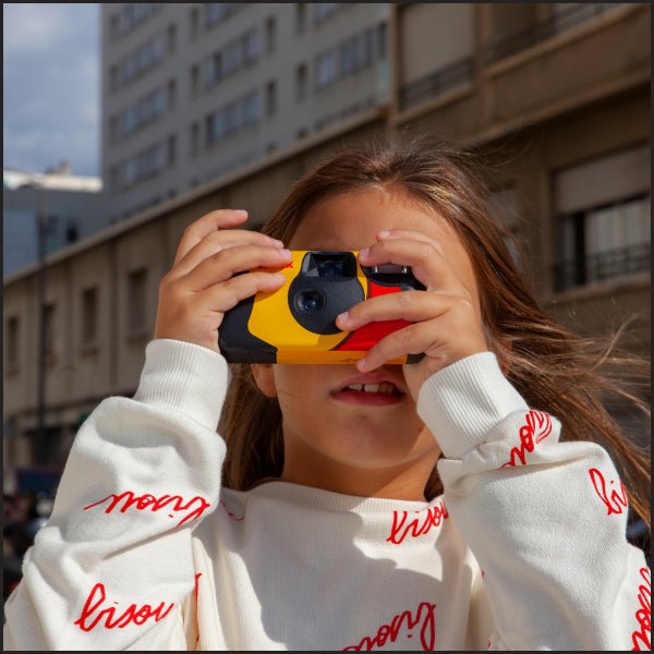 Bisou big kid sweatshirt - unisex (organic cotton) - Laeta Kids