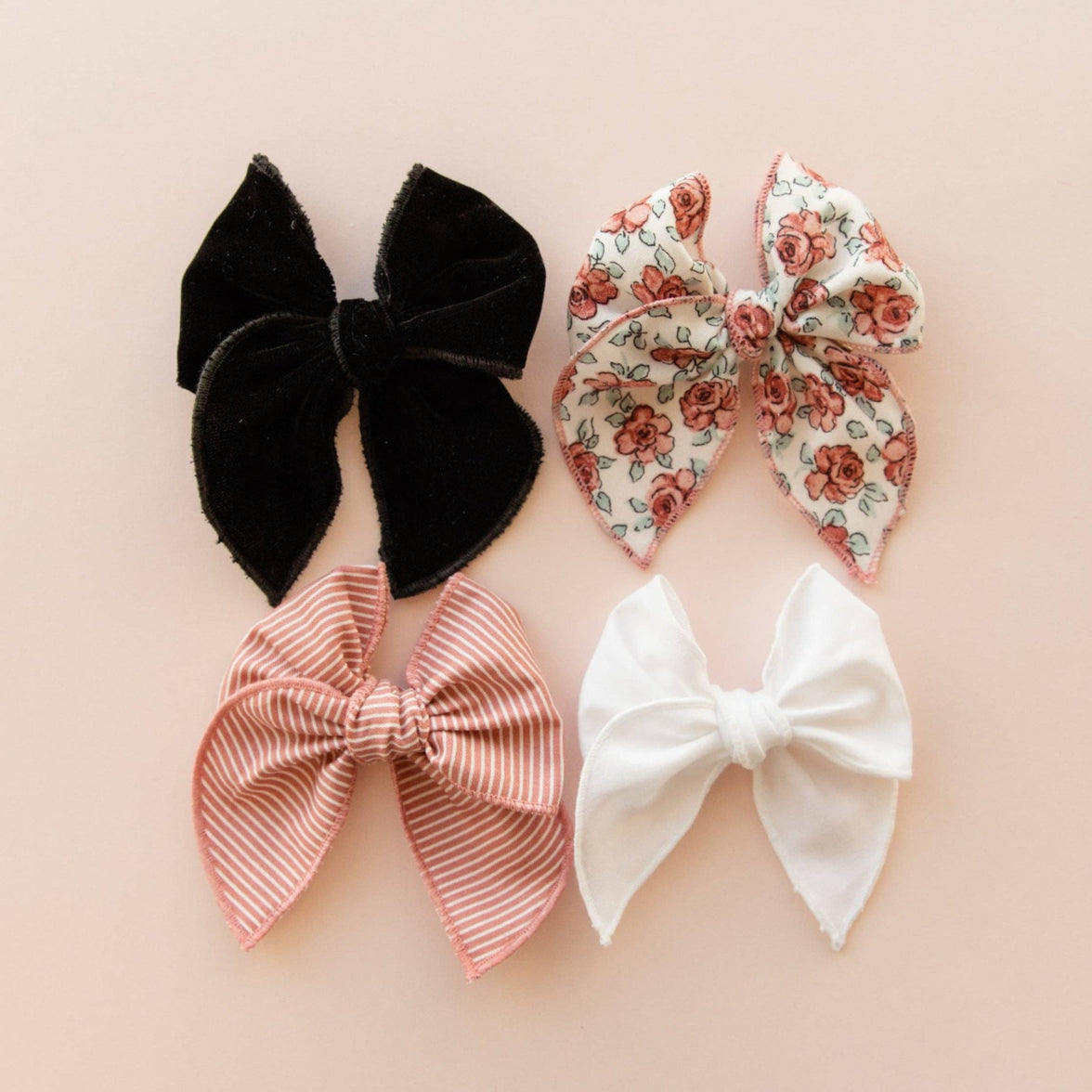 True White | Petite Party Bow - Laeta Kids