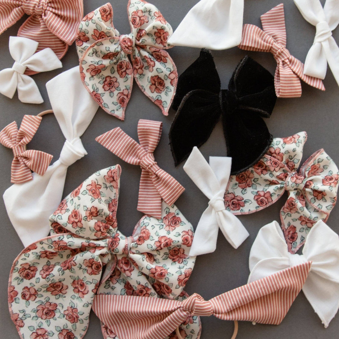 True White | Petite Party Bow - Laeta Kids